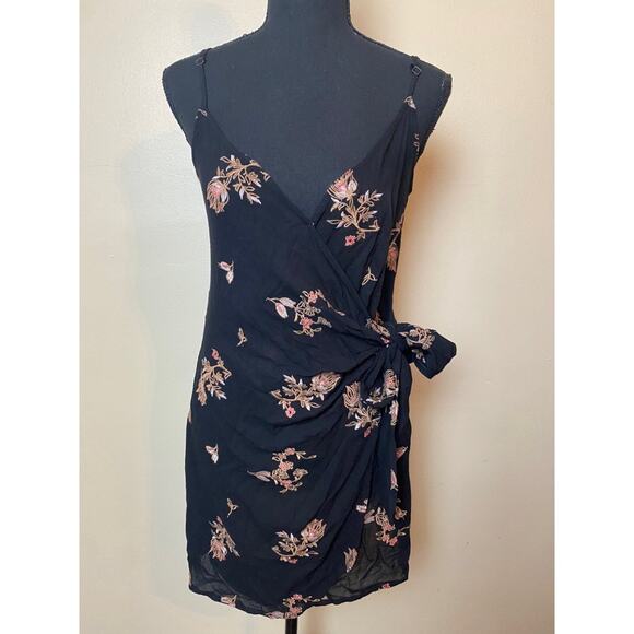 Lush Dresses & Skirts - lush black floral wrap dress small black flowers tank top mini
